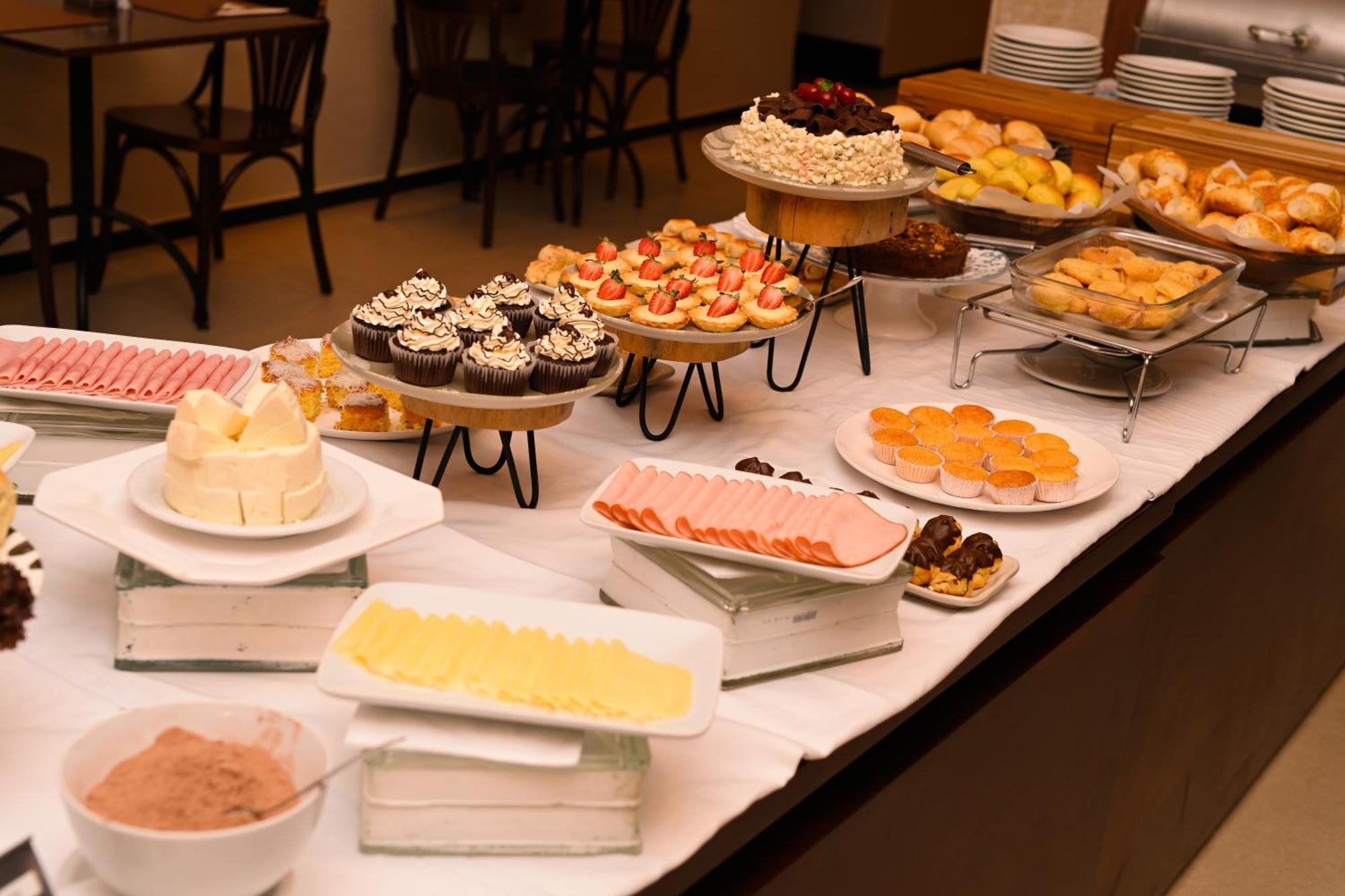 Uberlândia Gran Executive Hotel מראה חיצוני תמונה