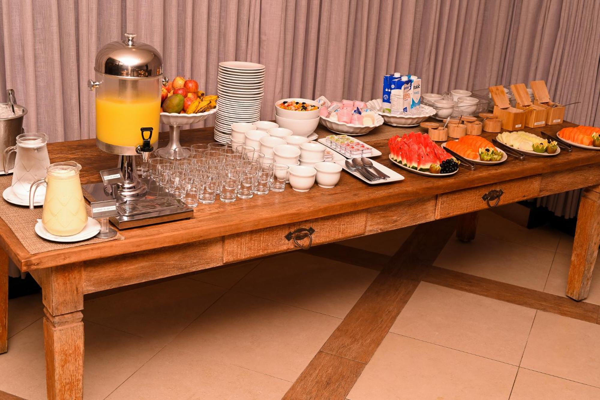 Uberlândia Gran Executive Hotel מראה חיצוני תמונה