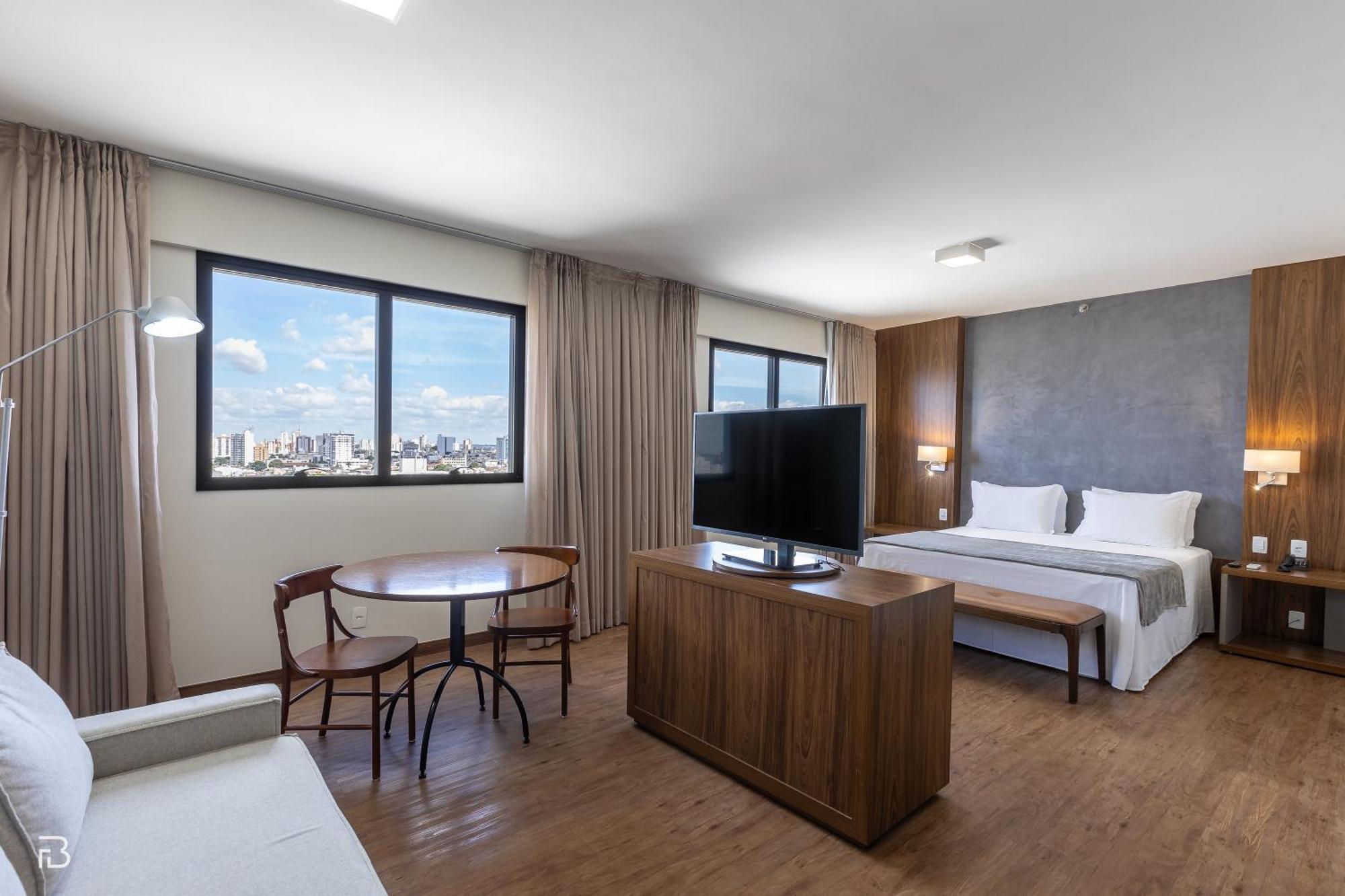 Uberlândia Gran Executive Hotel מראה חיצוני תמונה